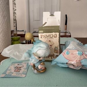 DIMOO The Missing Day Figure